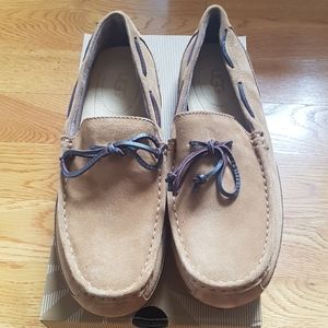 NWT Ugg men's suede loafers